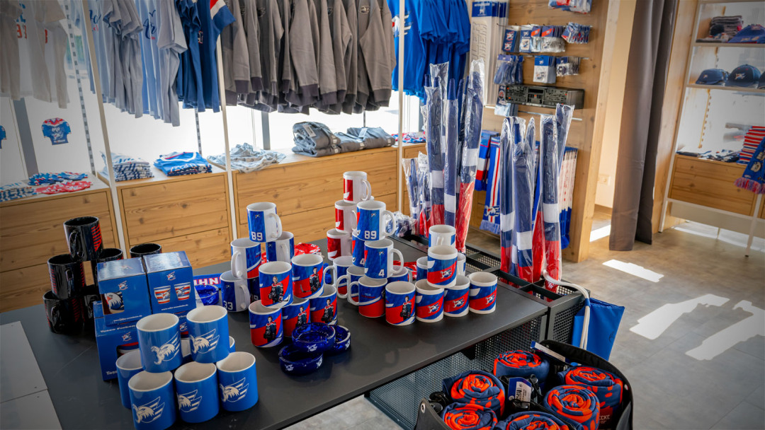 Fan- & Ticketshop: Samstags wieder geöffnet