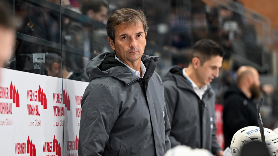 Eakins: „Müssen Puck öfter aufs Tor bringen“