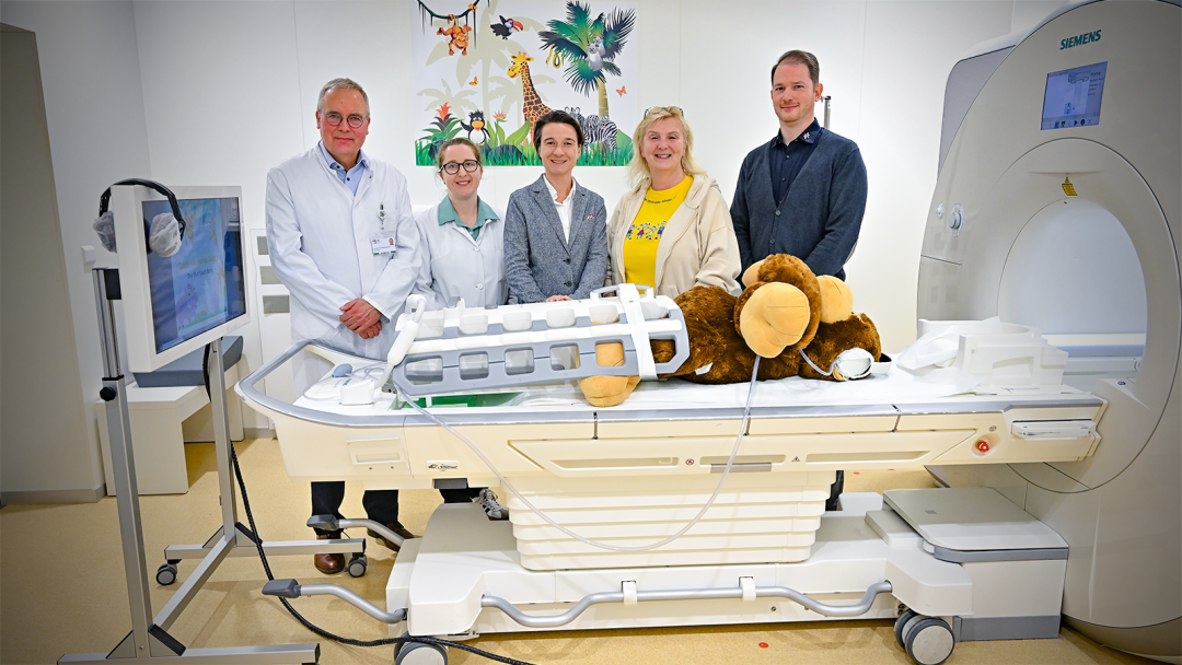 Großzügige Spende für krebskranke Kinder