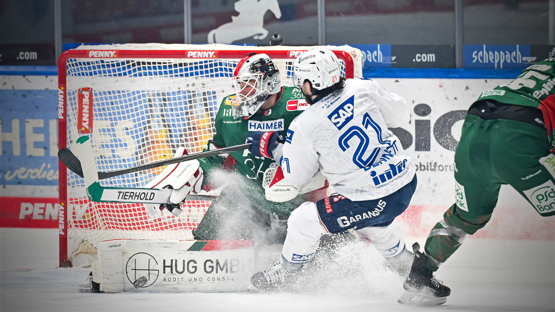 Penaltysieg in Augsburg