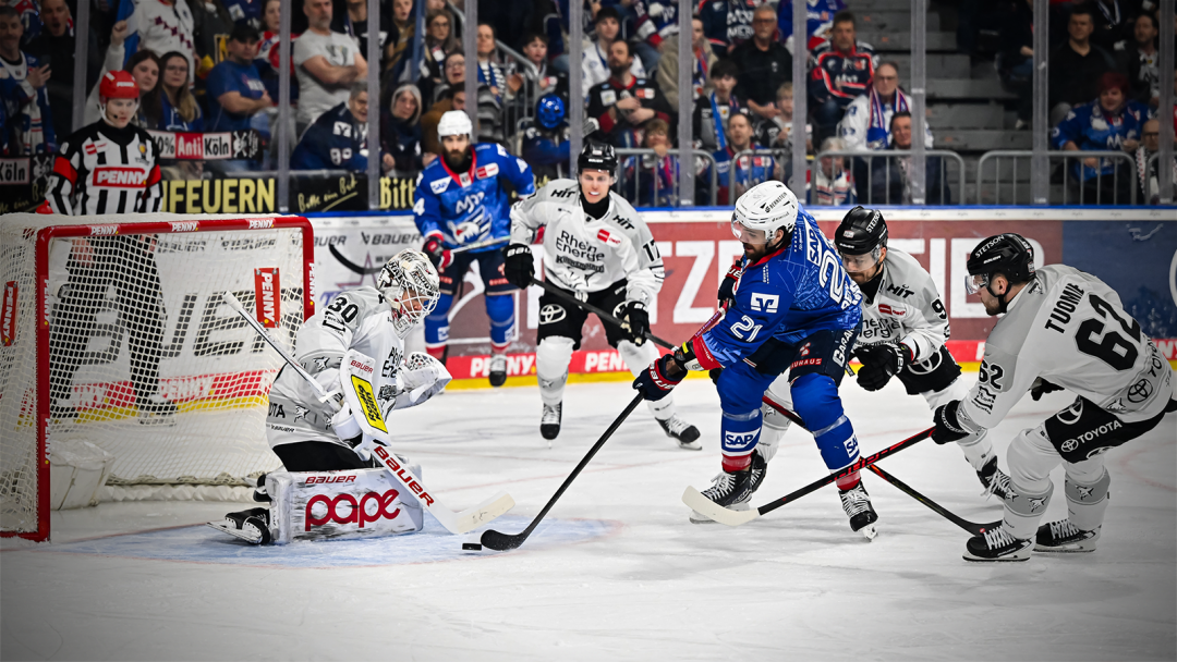 Adler gewinnen Klassiker